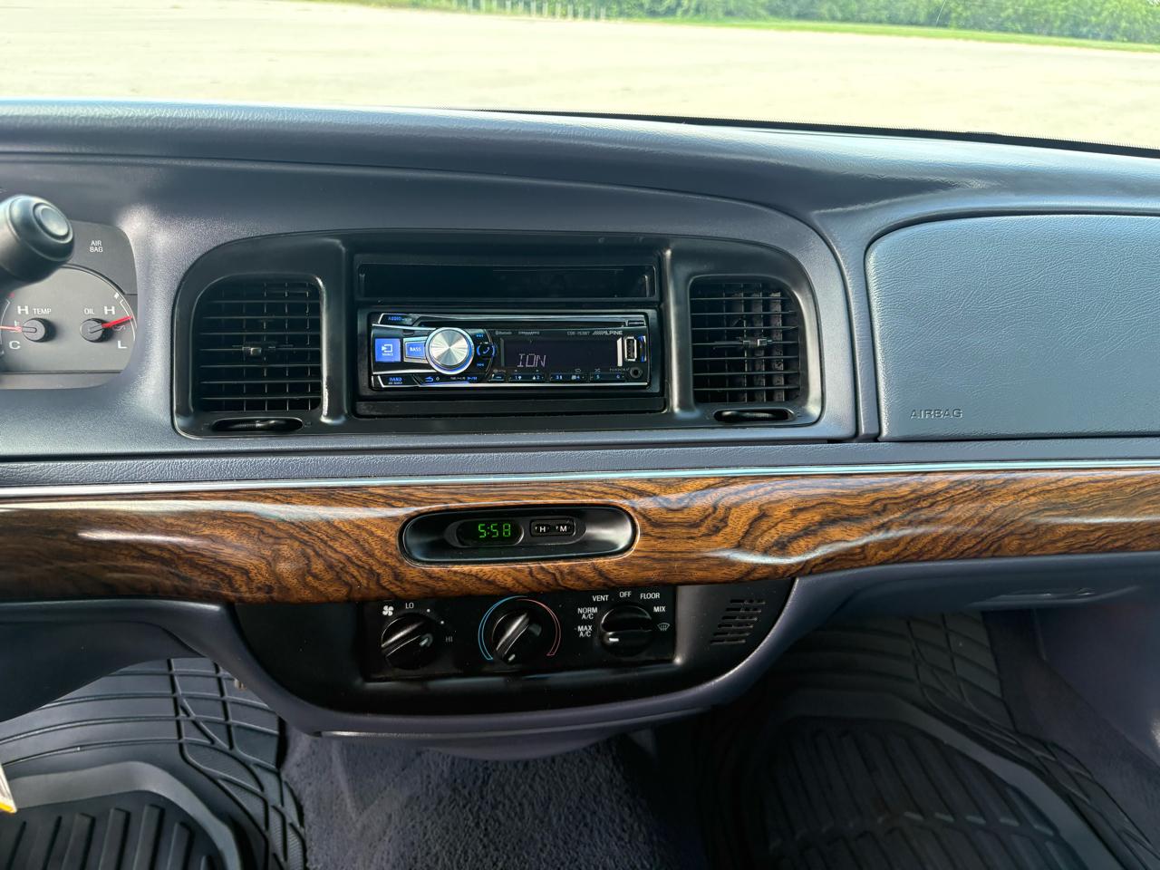 Mercury Grand Marquis 4dr Sdn GS 1998