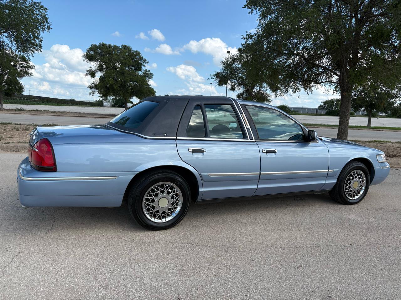 Mercury Grand Marquis 4dr Sdn GS 1998