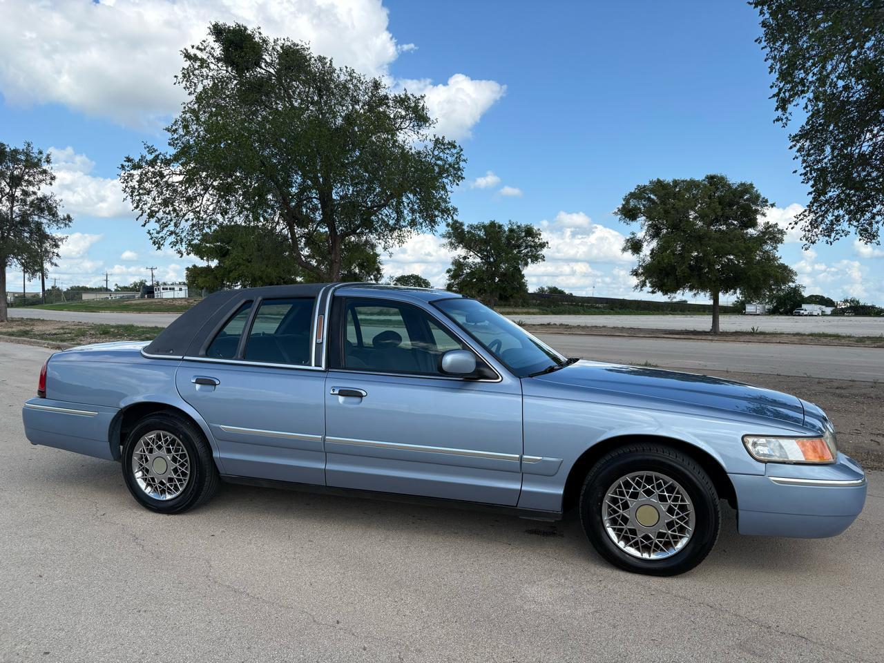 Mercury Grand Marquis 4dr Sdn GS 1998