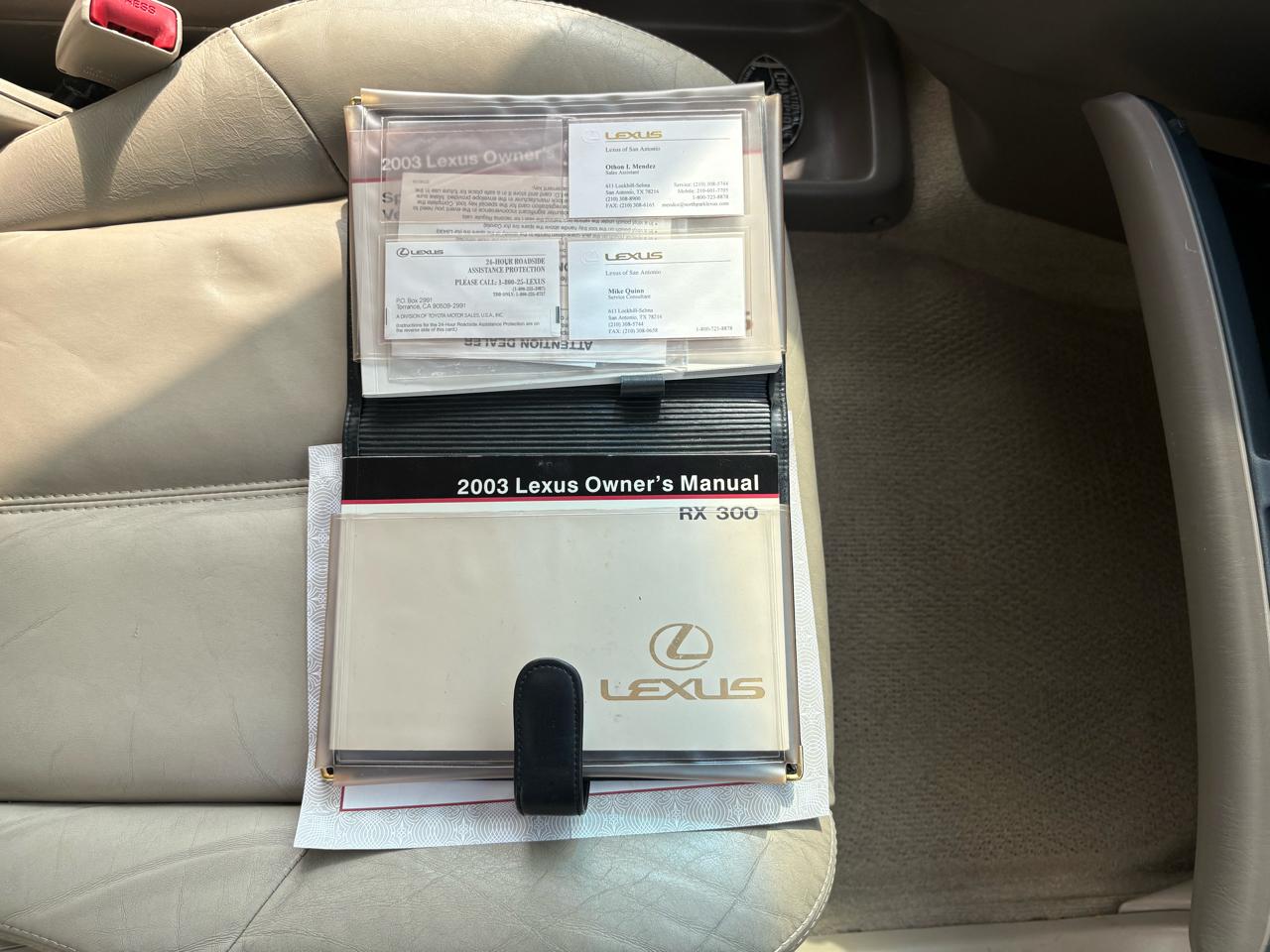 Lexus RX 300 4dr SUV 2003