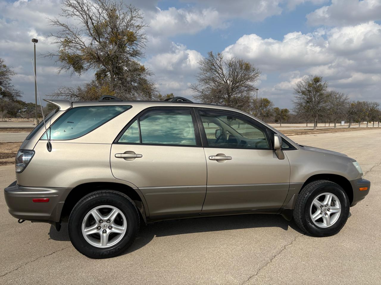 Lexus RX 300 4dr SUV 2003