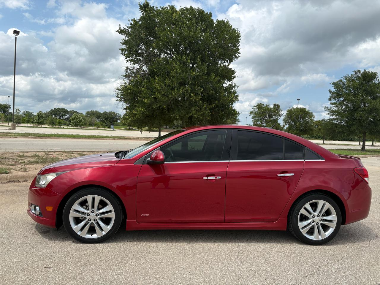 Chevrolet Cruze 4dr Sdn LTZ 2012