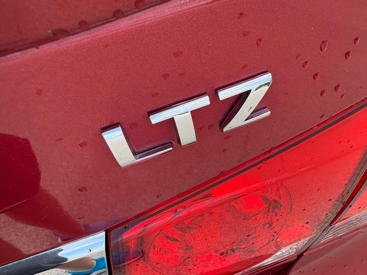 Chevrolet Cruze 4dr Sdn LTZ 2012