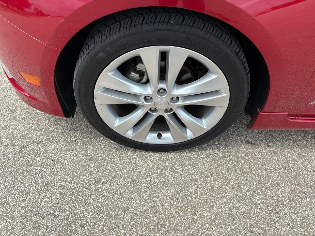 Chevrolet Cruze 4dr Sdn LTZ 2012