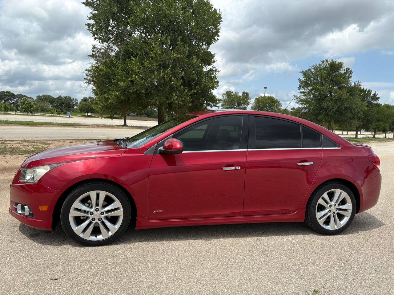 Chevrolet Cruze 4dr Sdn LTZ 2012
