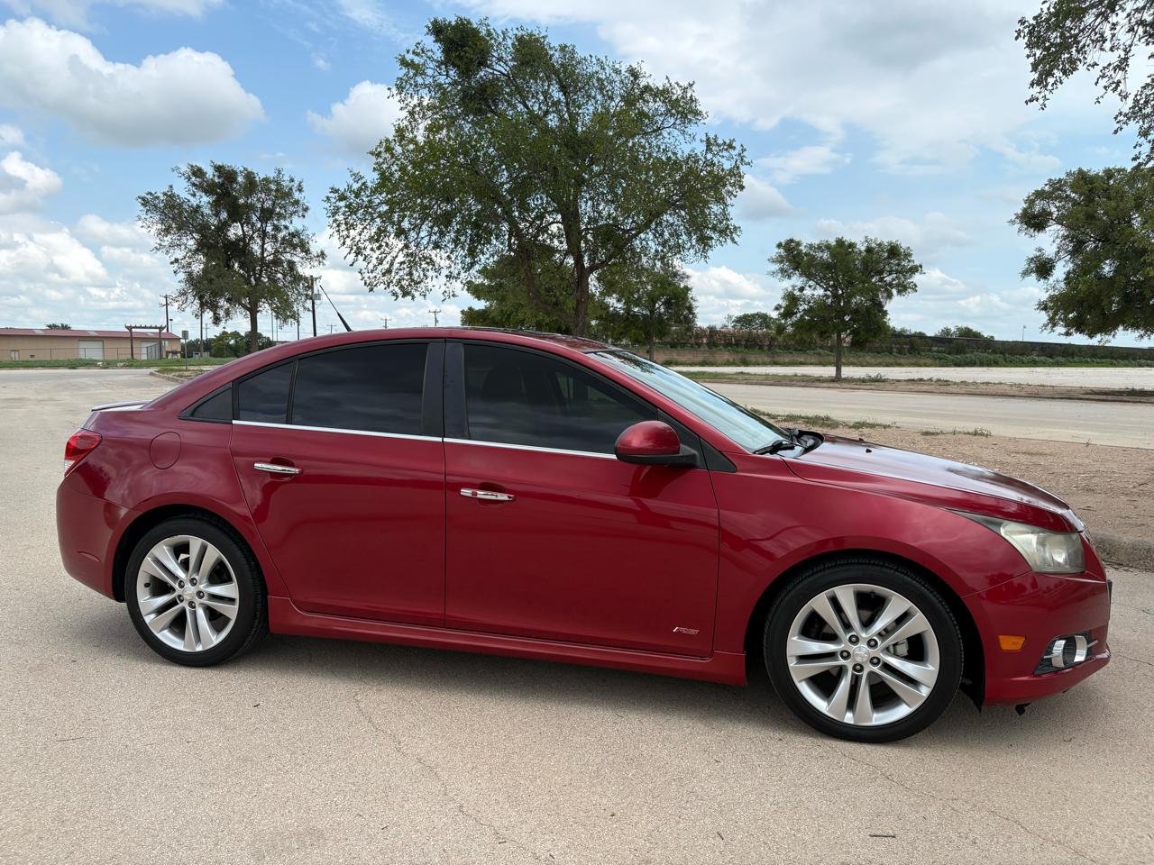Chevrolet Cruze 4dr Sdn LTZ 2012