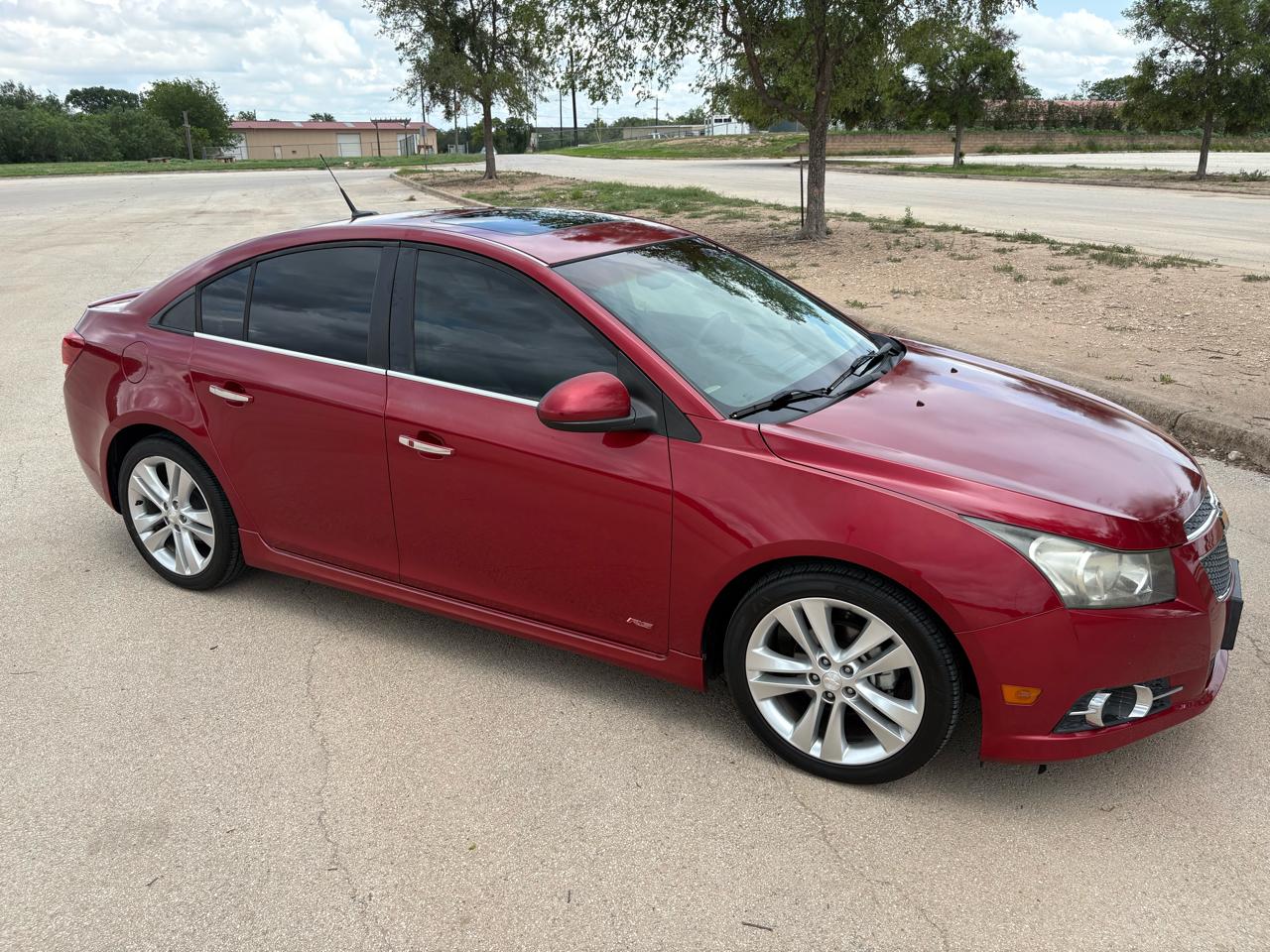 Chevrolet Cruze 4dr Sdn LTZ 2012