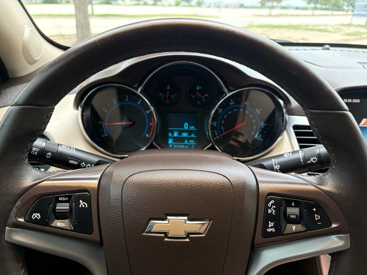 Chevrolet Cruze 4dr Sdn LTZ 2012