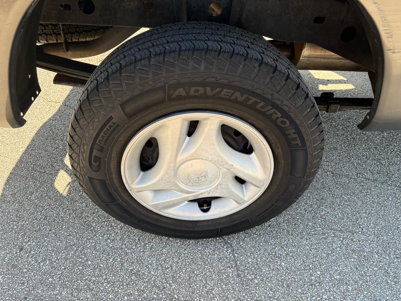 Toyota Tundra  2005