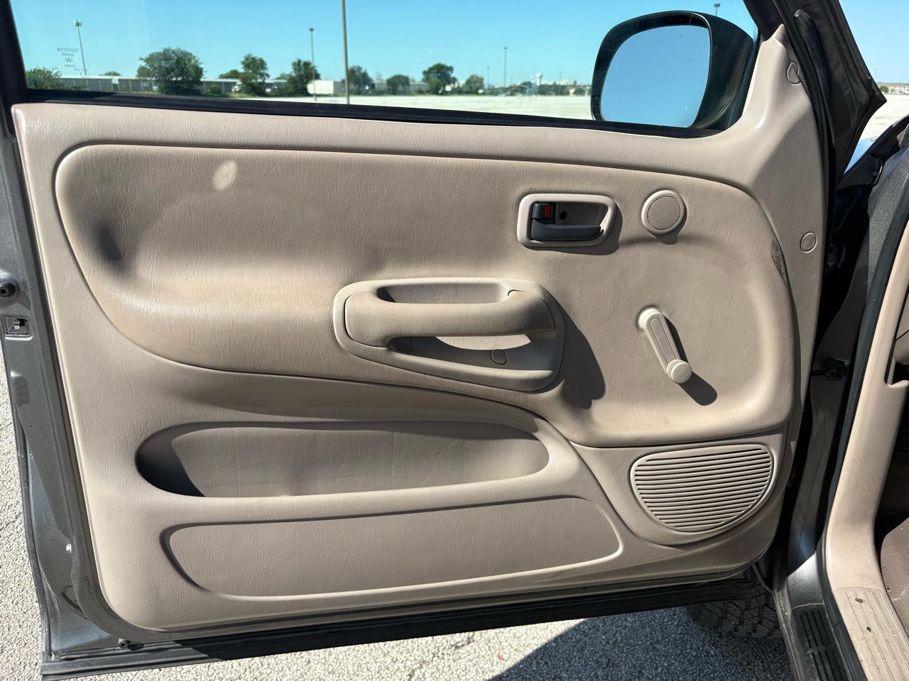 Toyota Tundra  2005