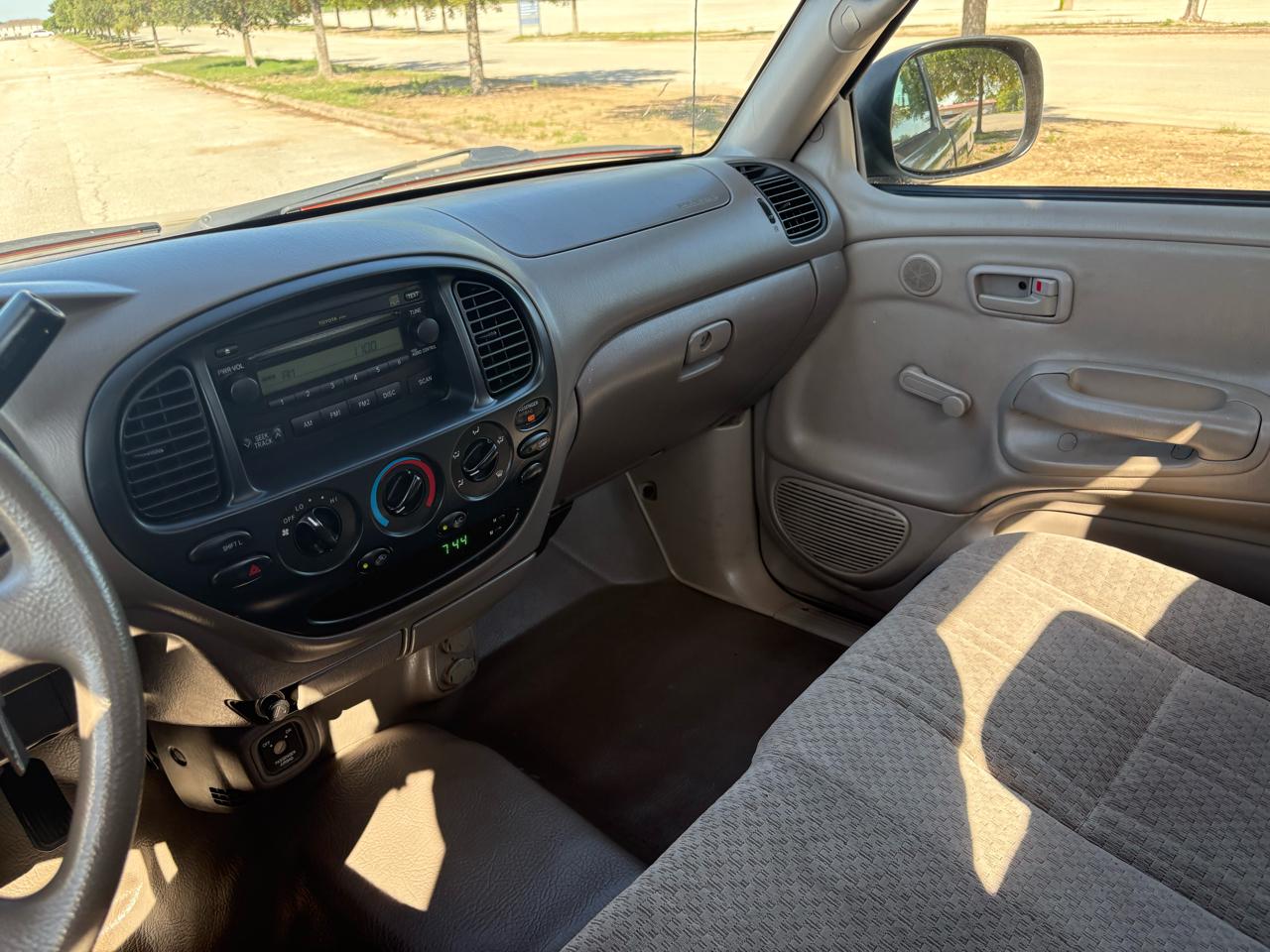 Toyota Tundra  2005