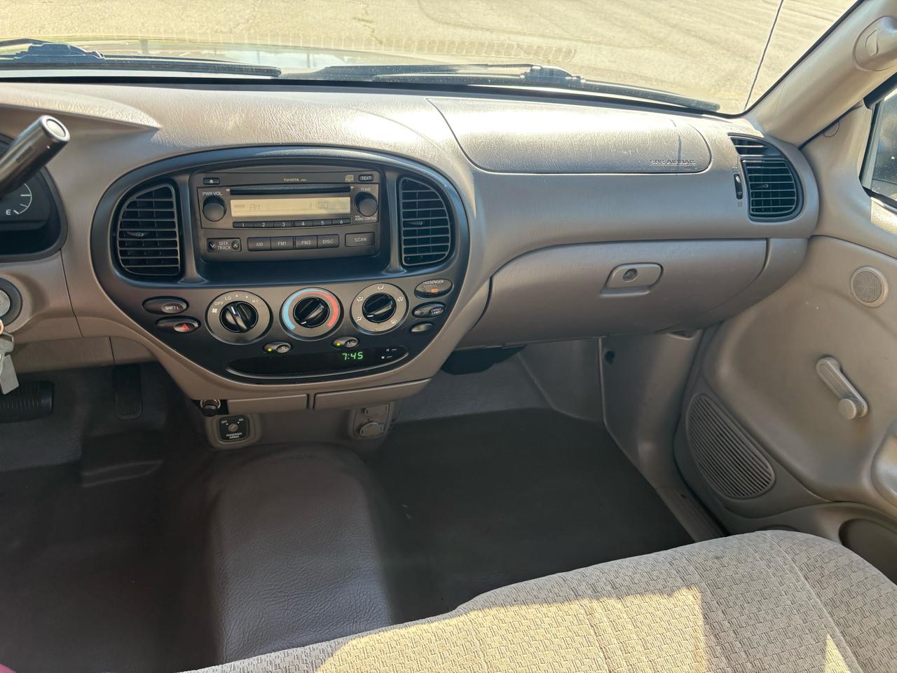 Toyota Tundra  2005