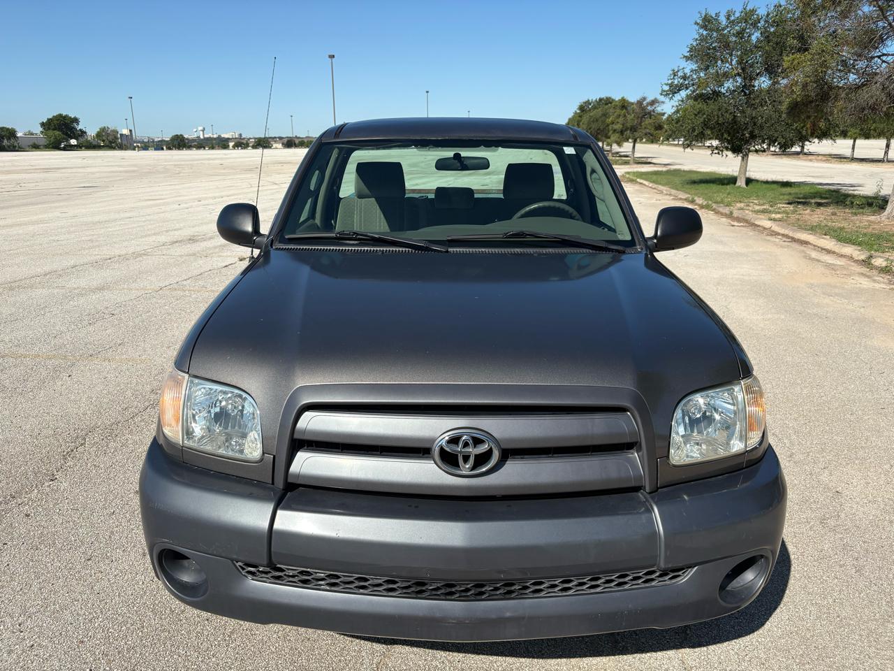 Toyota Tundra  2005