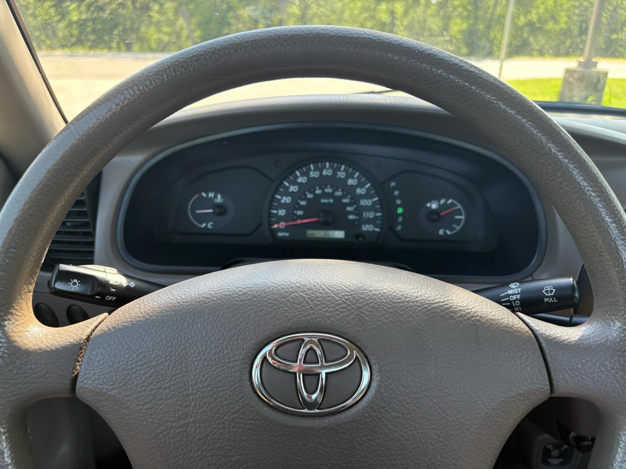 Toyota Tundra  2005