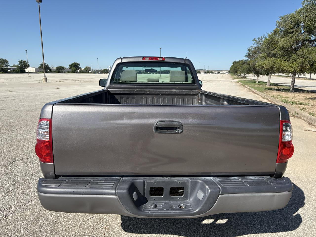 Toyota Tundra  2005