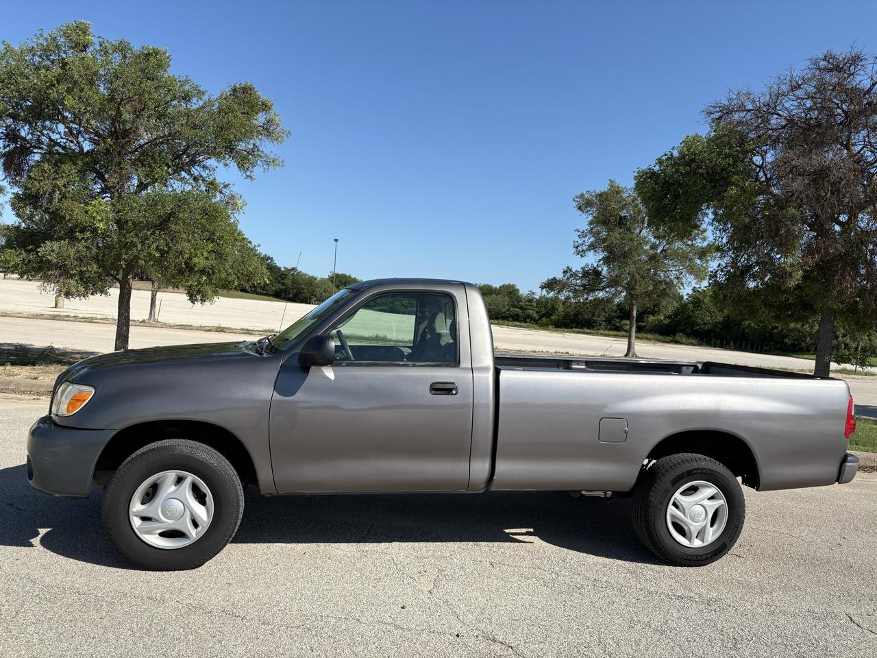 Toyota Tundra  2005