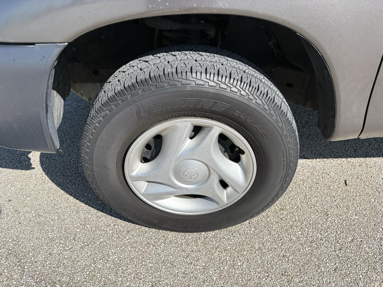 Toyota Tundra  2005