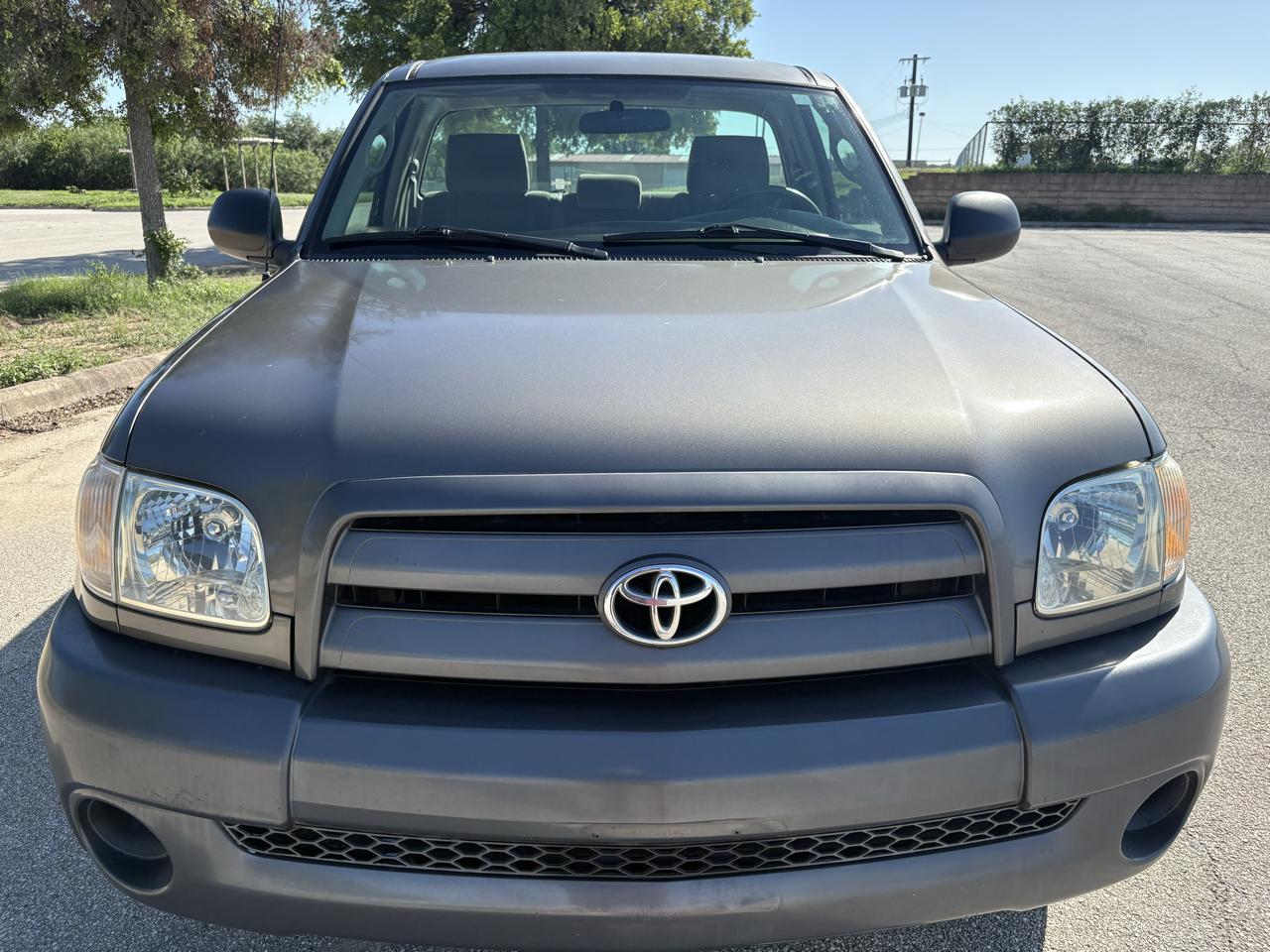 Toyota Tundra  2005