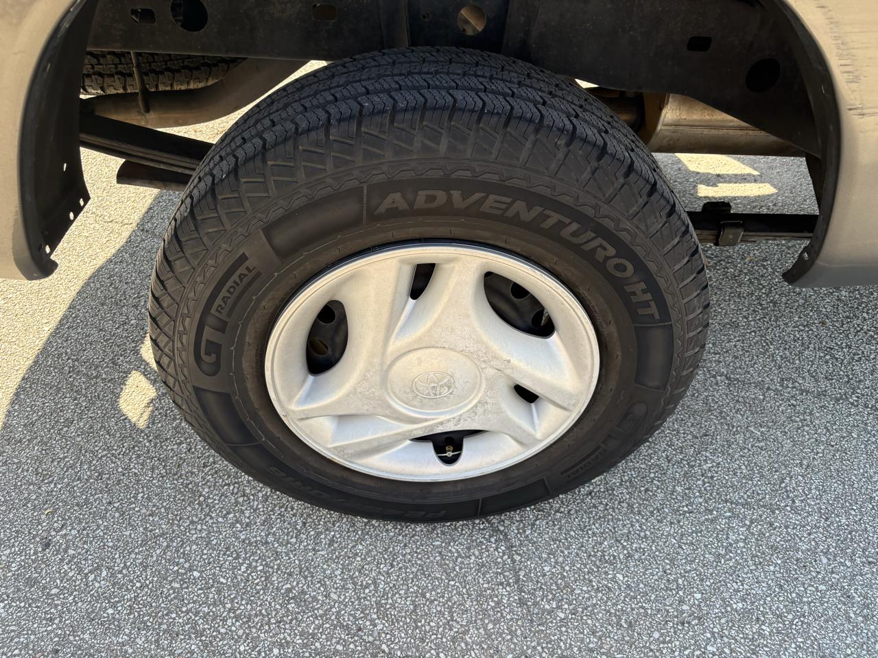 Toyota Tundra  2005