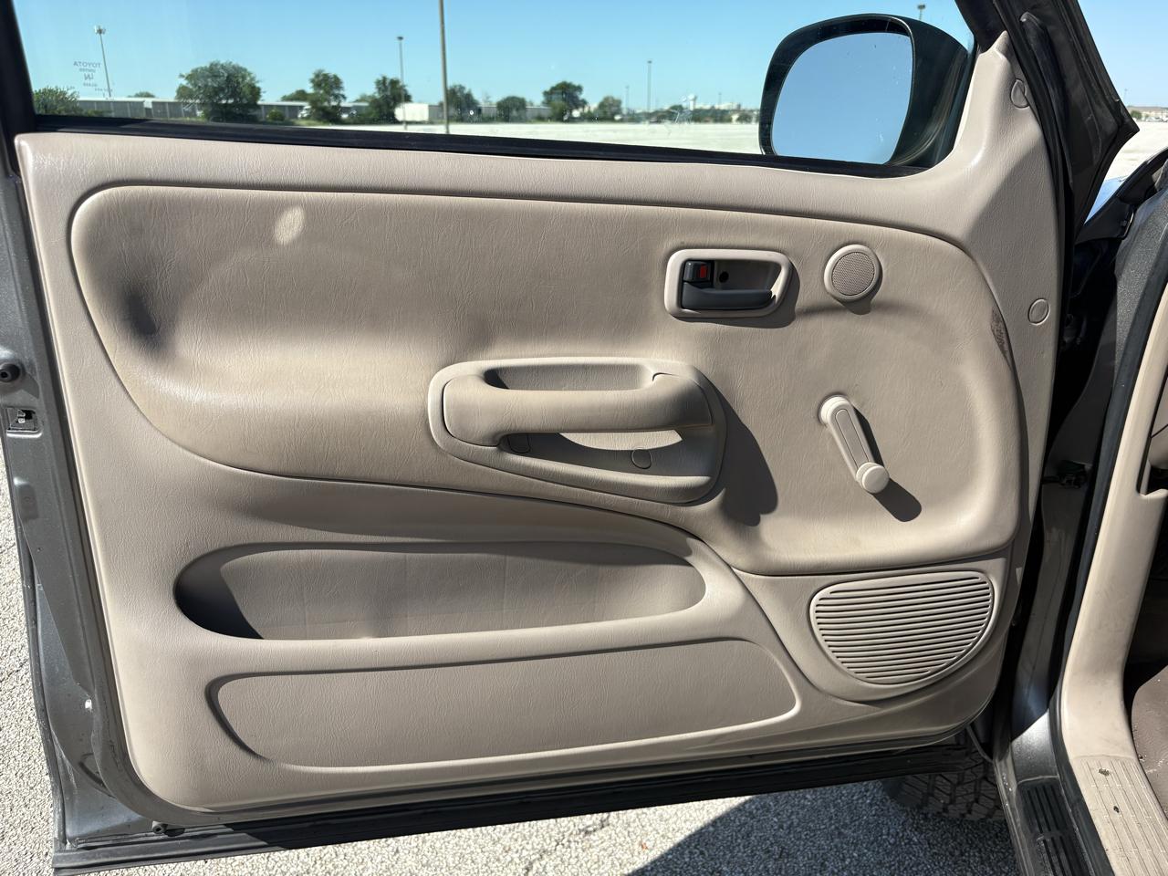 Toyota Tundra  2005