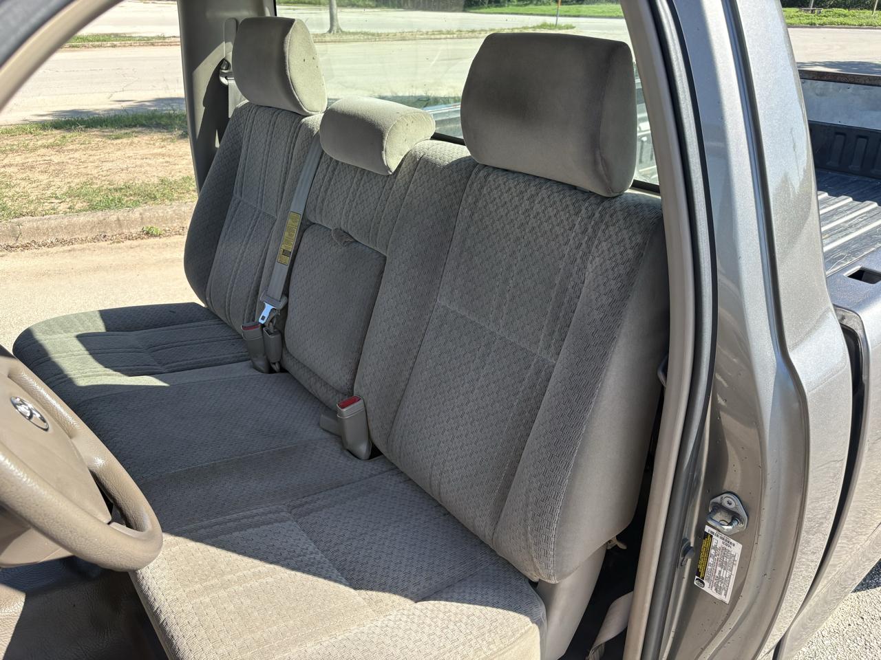 Toyota Tundra  2005
