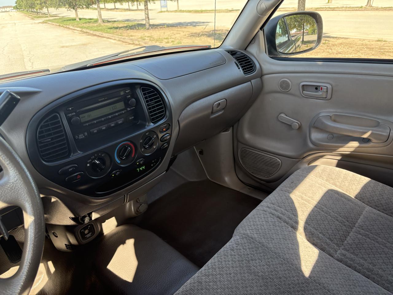Toyota Tundra  2005