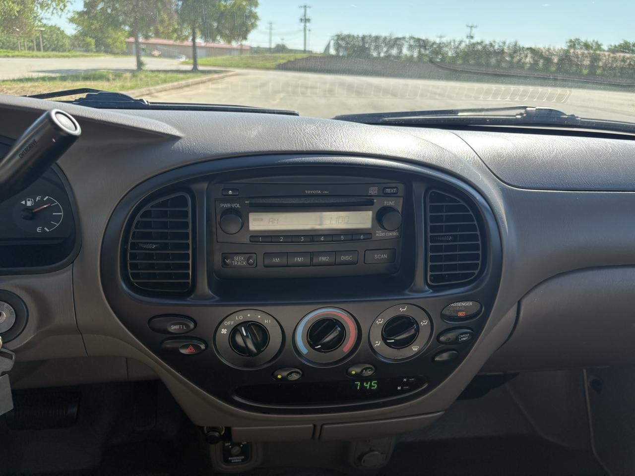 Toyota Tundra  2005