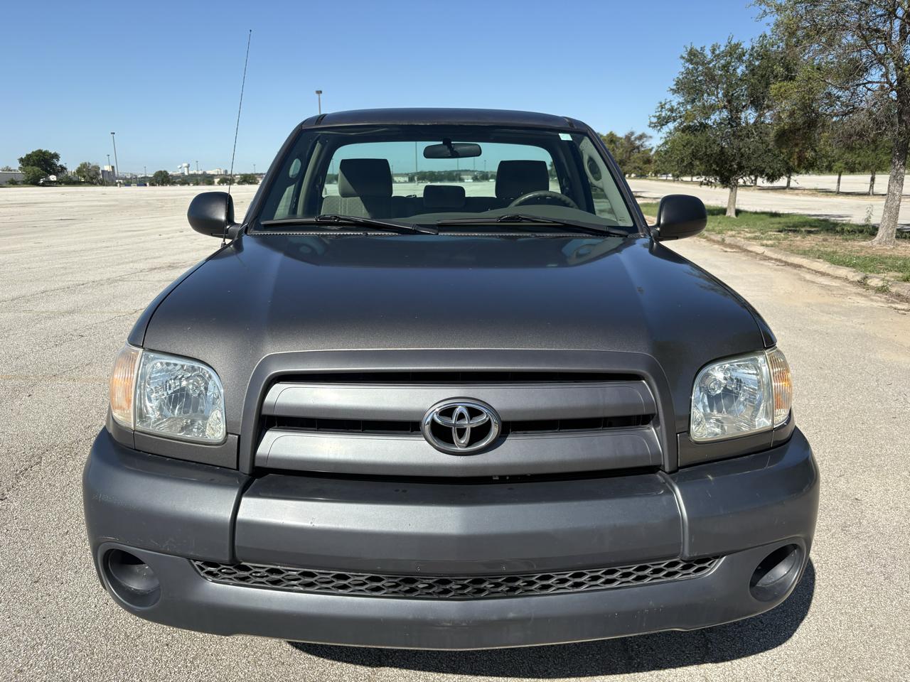Toyota Tundra  2005