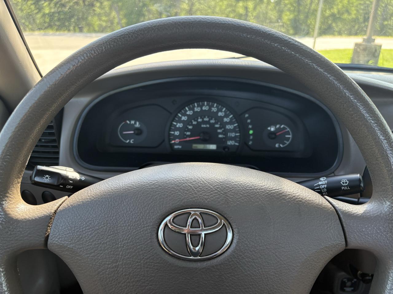Toyota Tundra  2005