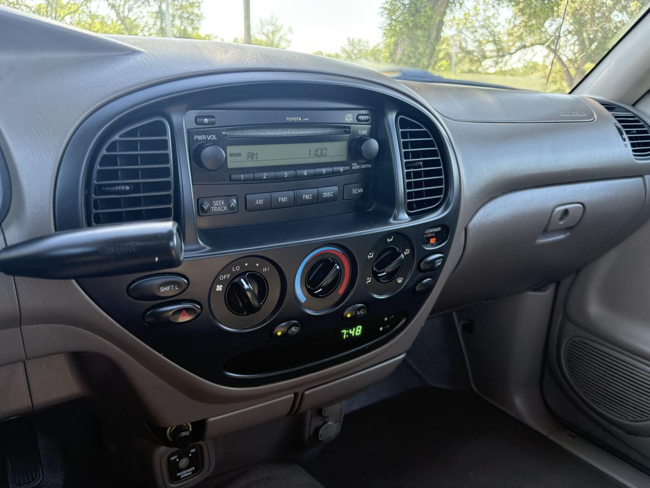 Toyota Tundra  2005