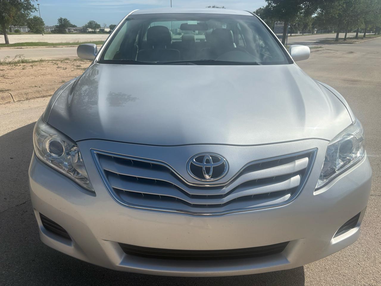 Toyota Camry  2011