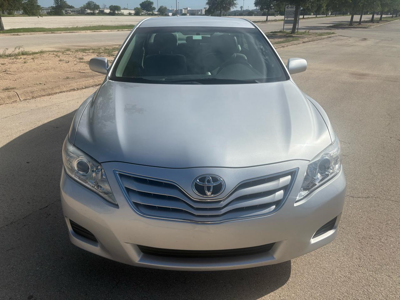 Toyota Camry  2011