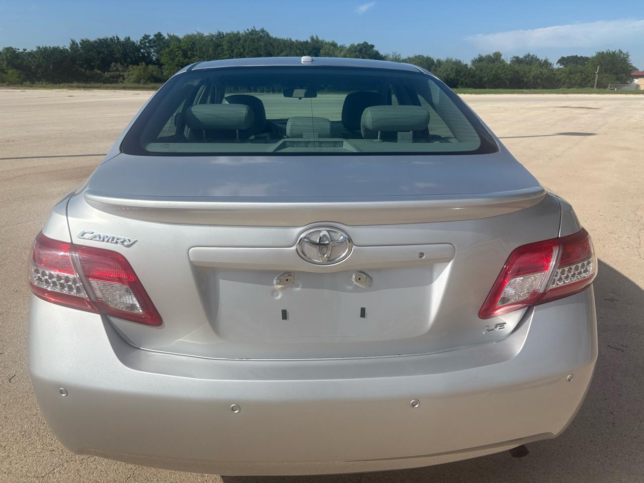 Toyota Camry  2011