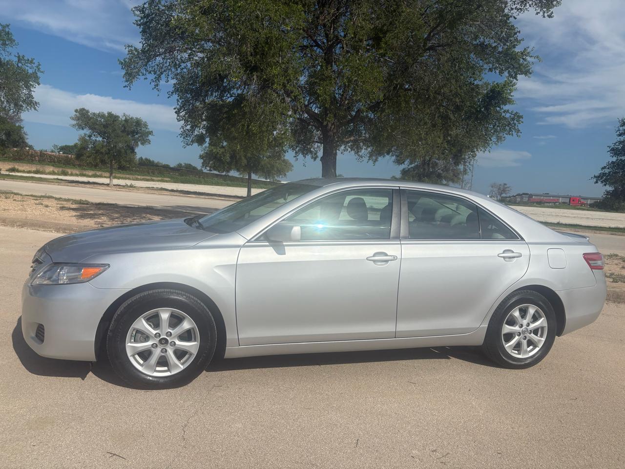 Toyota Camry  2011