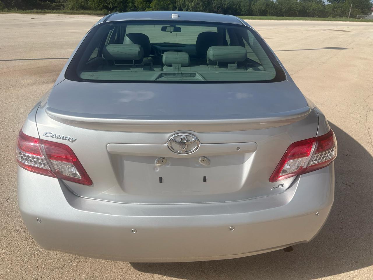 Toyota Camry  2011