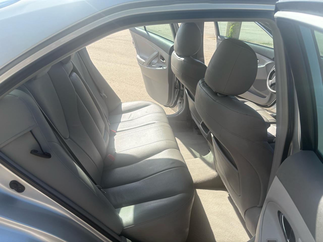 Toyota Camry  2011
