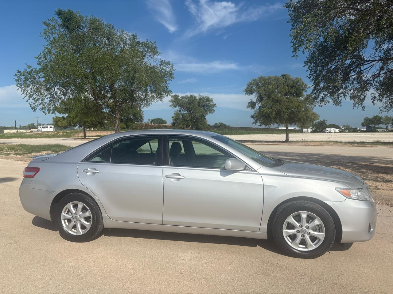 Toyota Camry  2011