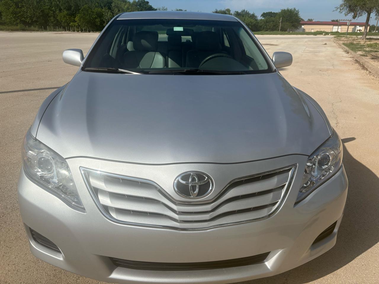 Toyota Camry  2011