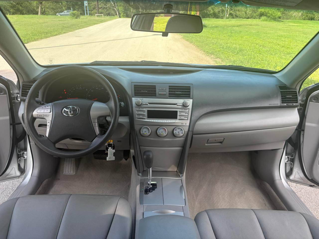 Toyota Camry  2011