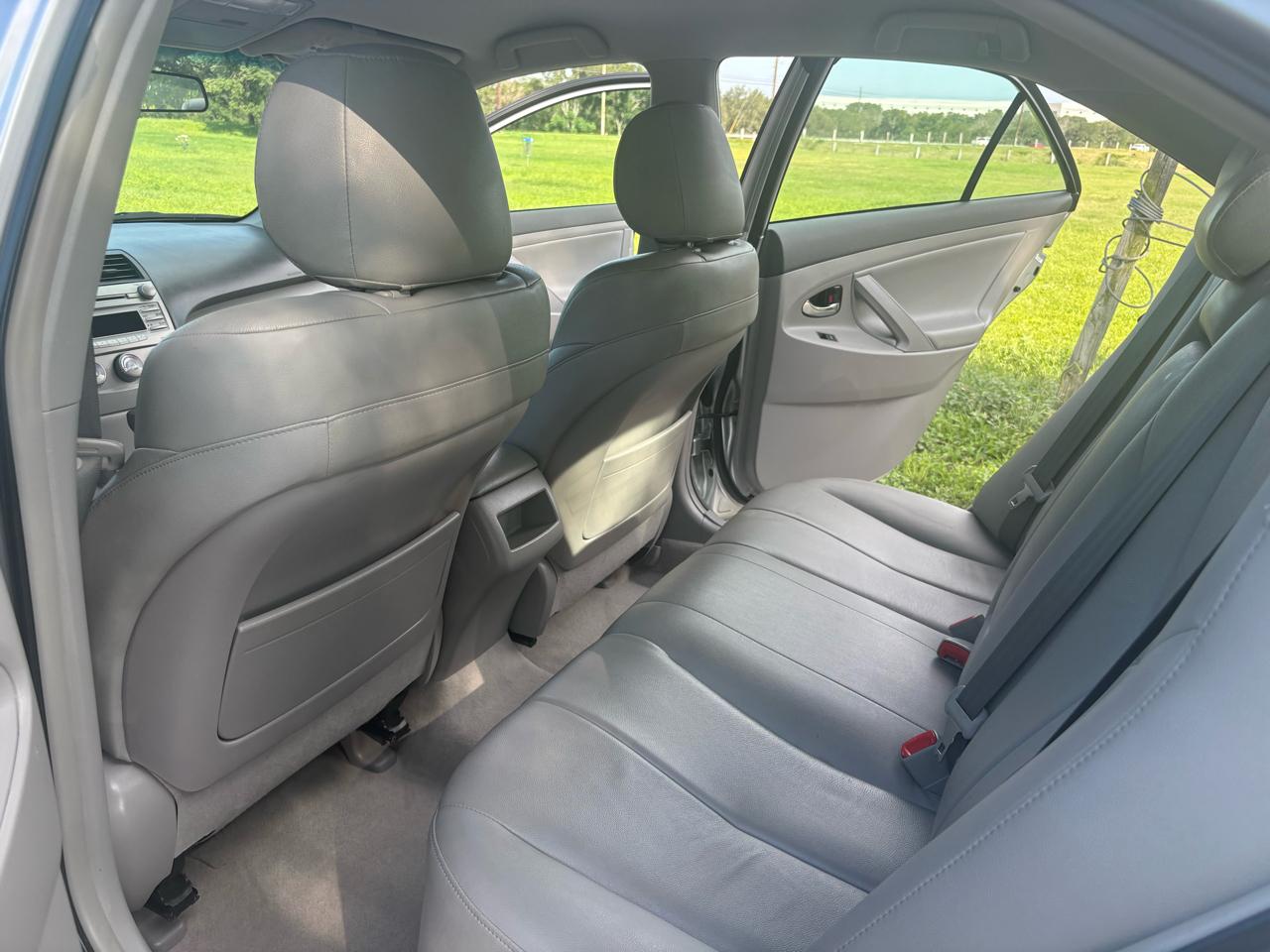 Toyota Camry  2011
