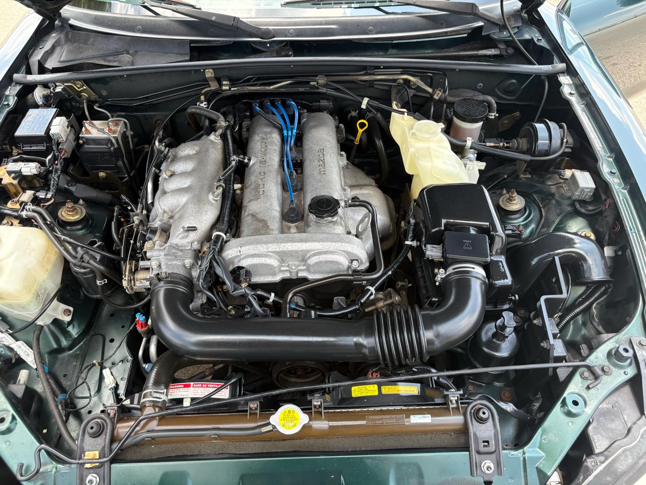 Mazda MX-5 Miata 2dr Convertible 1999
