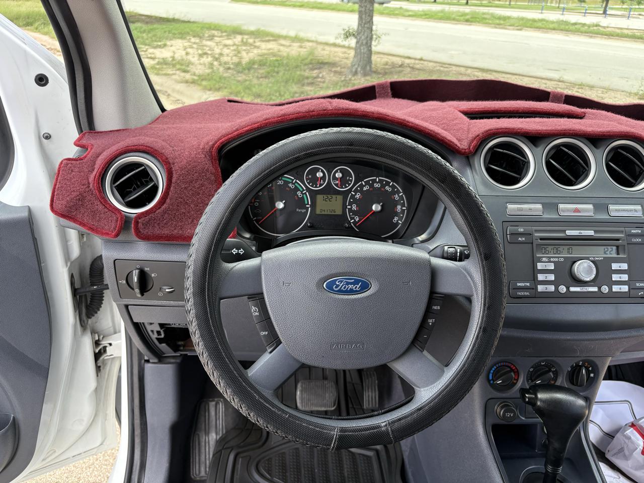 Ford Transit Connect  2010