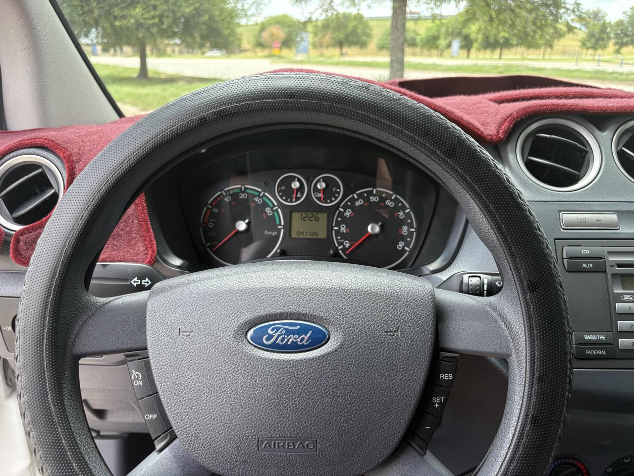 Ford Transit Connect  2010