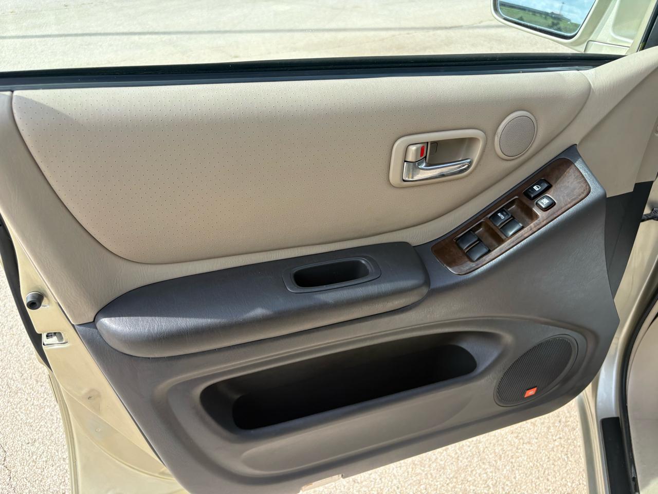 Toyota Highlander  2002