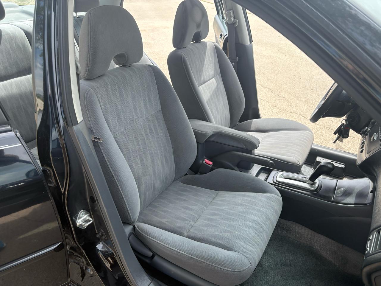 Honda Civic Sdn  2005