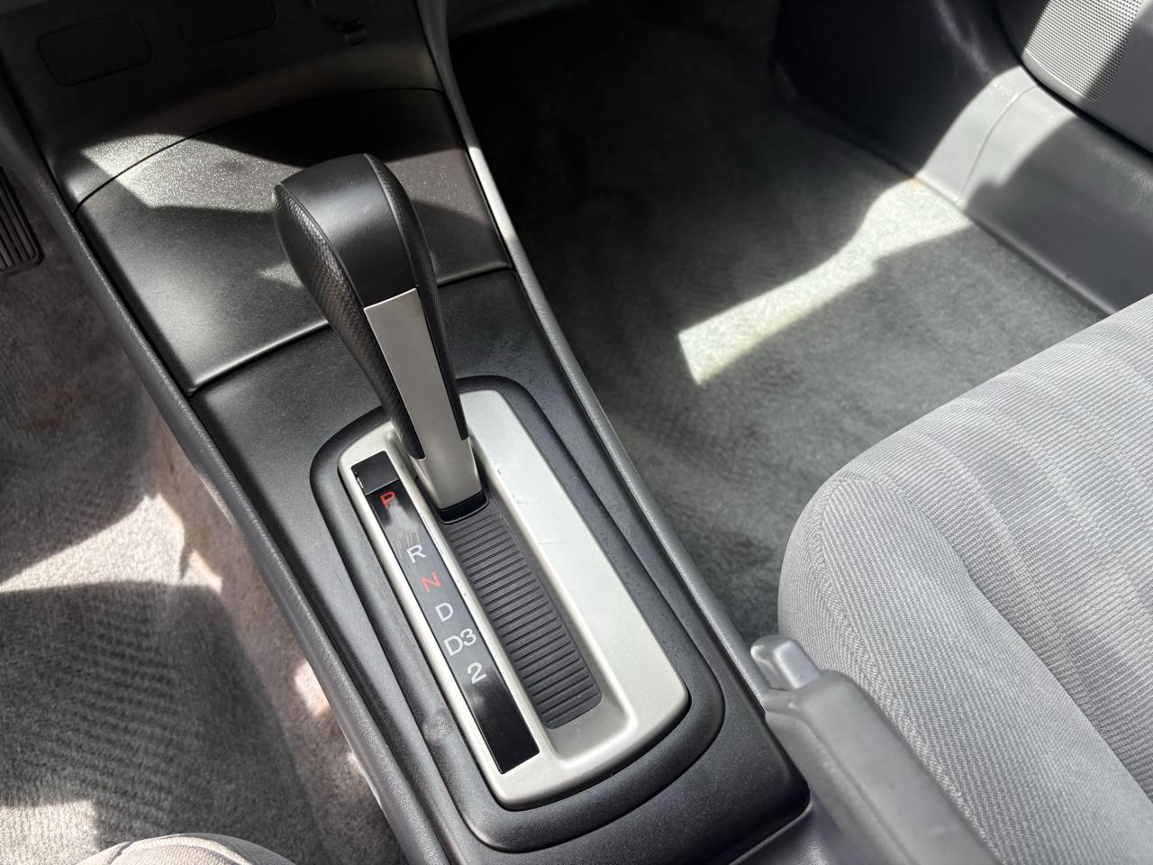Honda Civic Sdn  2005