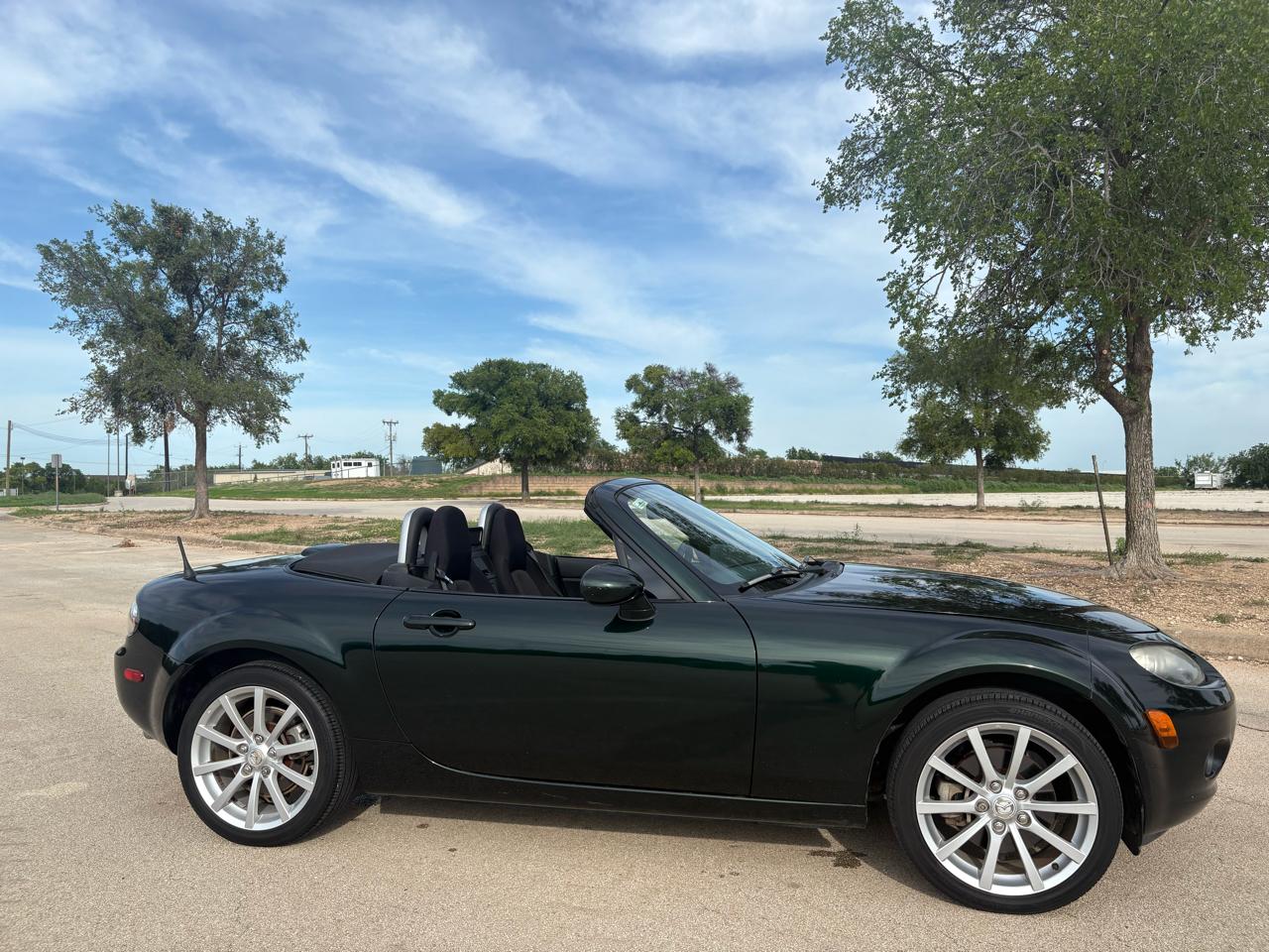 Mazda MX-5 Miata 2dr Conv Auto Touring 2007