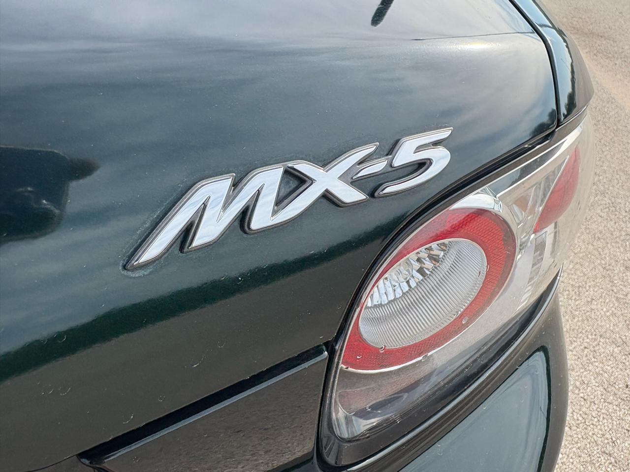 Mazda MX-5 Miata 2dr Conv Auto Touring 2007