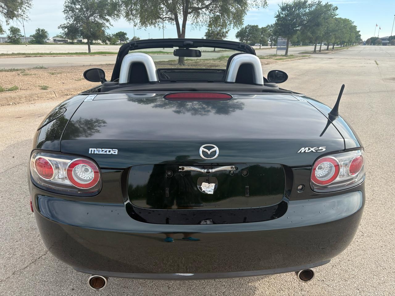 Mazda MX-5 Miata 2dr Conv Auto Touring 2007