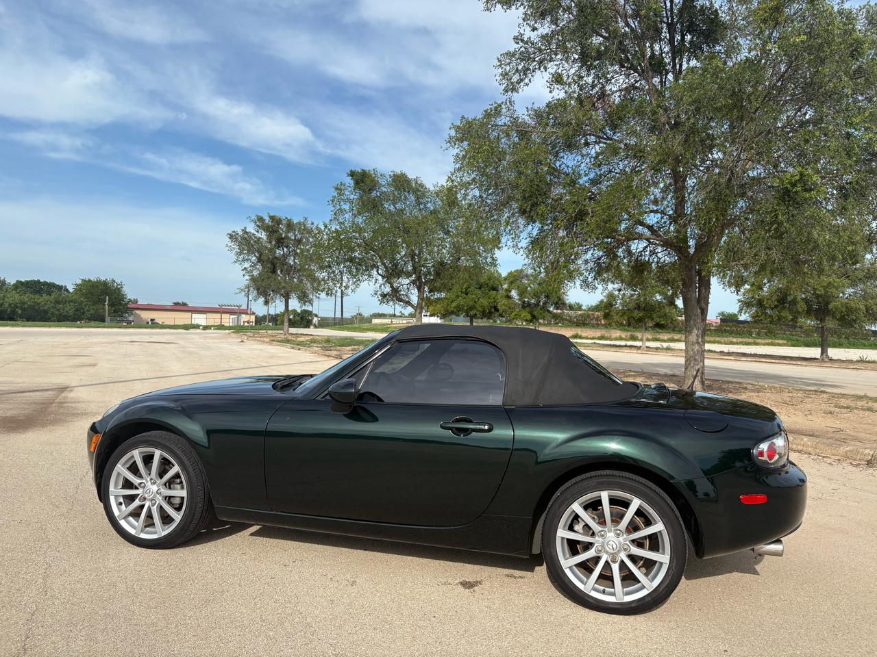 Mazda MX-5 Miata 2dr Conv Auto Touring 2007